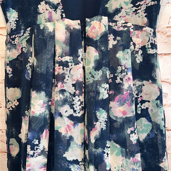 BCBG Generations Dress Womens 0 Short Sleeve Pleated Maxi Watercolor Floral NWT - Picture 6 of 10